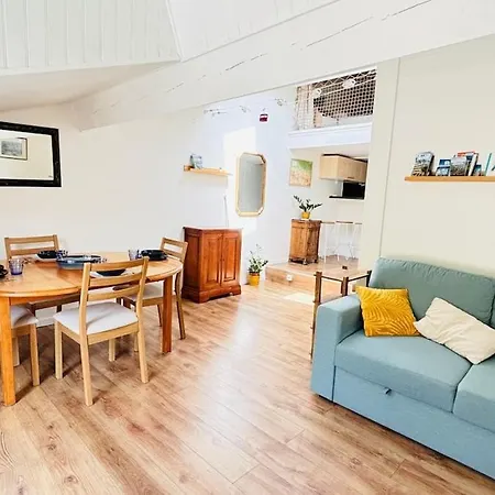 Le Bellevue-center-wifi-terrace-mountain View Apartment *