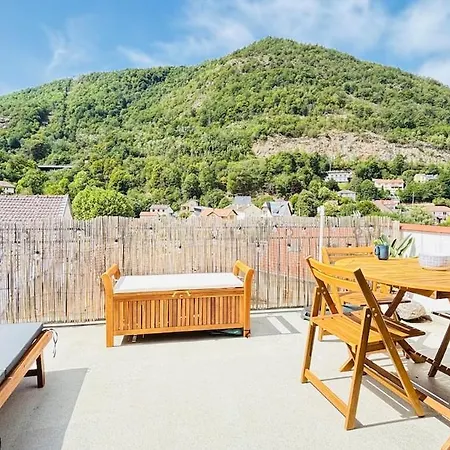 Apartment Le Bellevue-center-wifi-terrace-mountain View